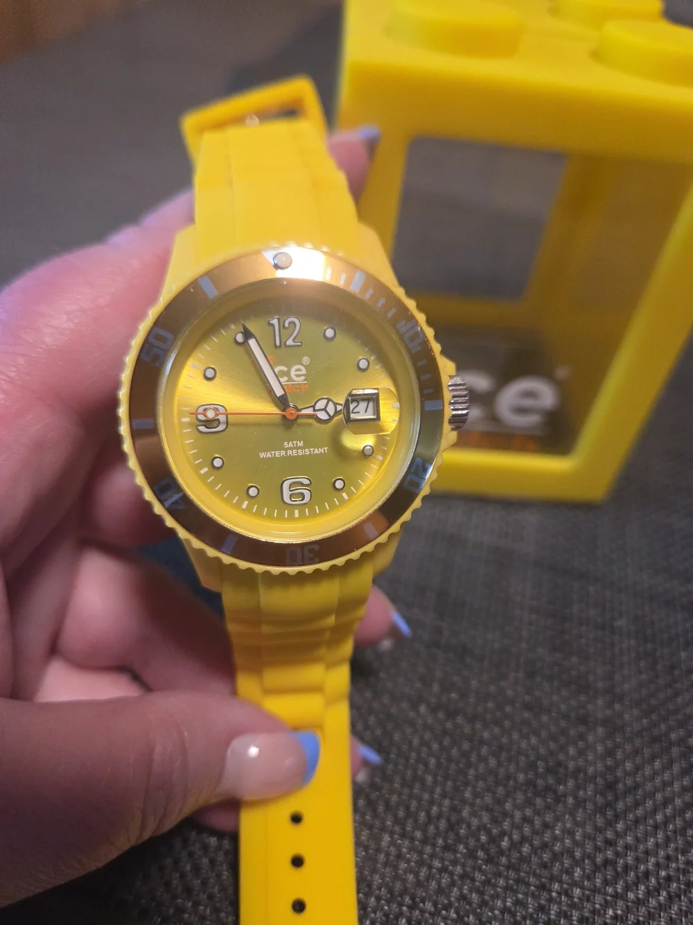 ICE Yellow Silicone Watch - Picture 2 of 4